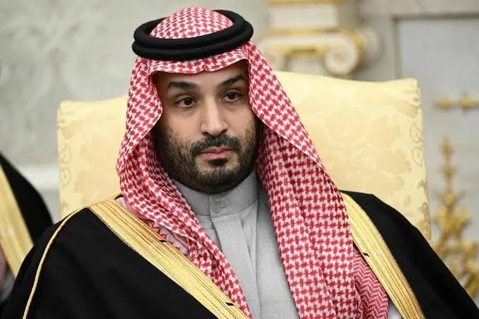 Саудия валиаҳд шаҳзодаси қаттиқ қўриқланадиган саройлардан чиқолмаяптими?