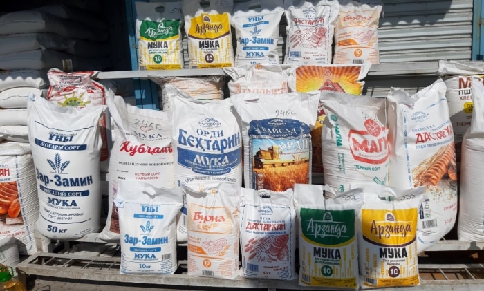 Тожикистон улгуржи бозорларида ун нархи қимматлашди