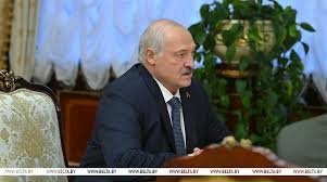 Лукашенко Трампнинг «Тинчлик кенгаши»га кириш учун 1 млрд доллар тўлаш ҳақидаги хабарларни «ёлғон» деб атади