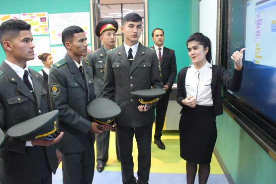 Mudofaa vazirligi tasarrufidagi “Temurbeklar maktabi”   o‘quvchilari Prezident maktabida