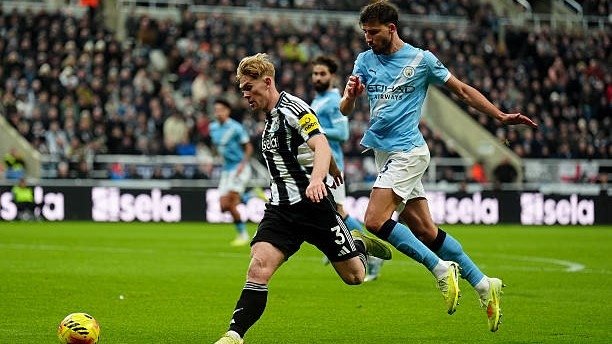 Abduqodir Husanov zaxirada qoldirilgan o‘yinda «Manchester Siti» «Nyukasl Yunayted»ga yutqazdi (VIDEO)