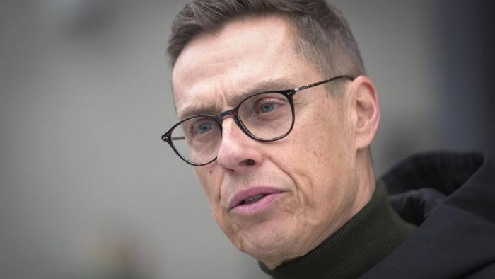 Украинани қайта қуроллантириш ва музокаралар олдидан Россияга “максимал босим ўтказишга” чақирамиз — Финляндия президенти