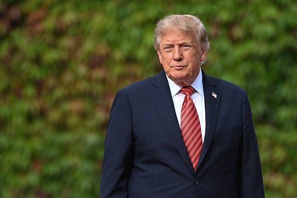 Трамп Зеленский билан учрашув олдидан Украина бўйича фикр билдирди