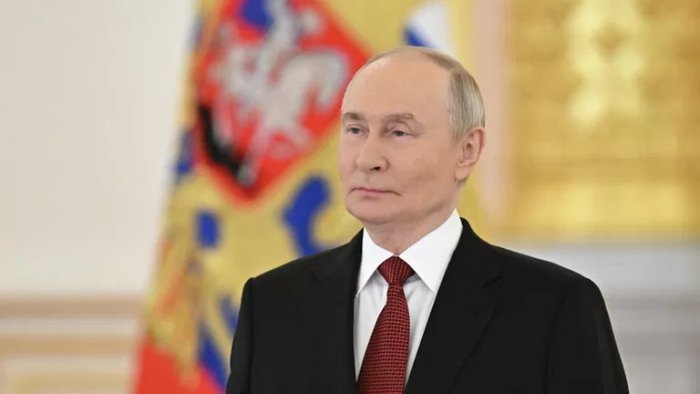 Путин: Россия ёрдам сўраб дунё кезиб юрмаслиги керак