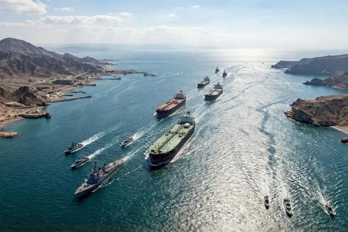 Eron Hormuzdan o‘tish uchun pul to‘lagan kemalarga ustuvorlik beradi