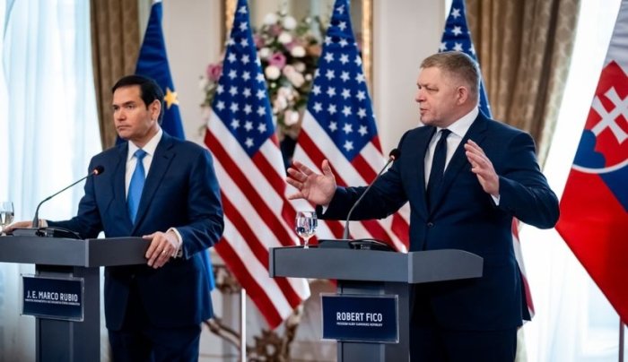 АҚШ НАТОдан чиқиш ниятида эмас