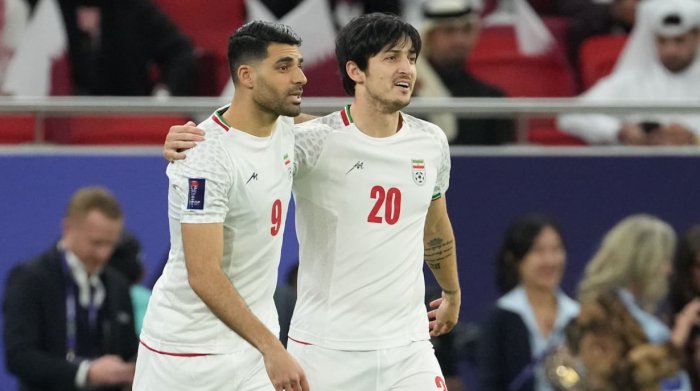 Эрон юлдузи БАА етакчилари билан тушган сурати сабаб терма жамоадан четлатилди