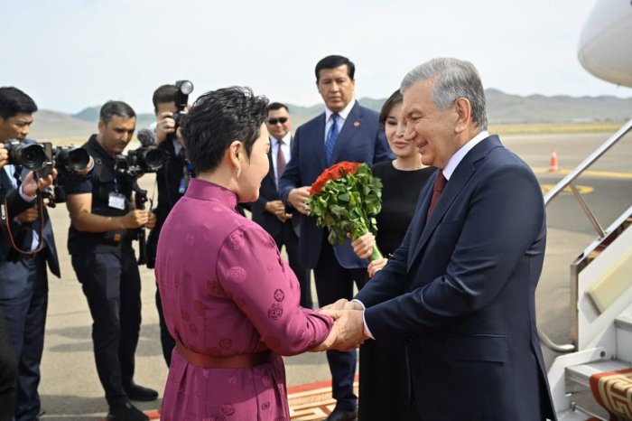 Shavkat Mirziyoyev rafiqasi bilan Mo‘g‘ulistonga tashrif buyurdi