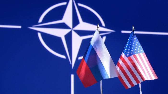 НАТО Украина бўйича Путинга сигнал юборди
