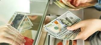Dollar va yevro keskin ko‘tarildi