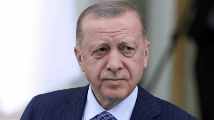 Erdo‘g‘an kemalarga hujumlar tufayli Qora dengizda kema qatnoviga tahdid borligini aytdi