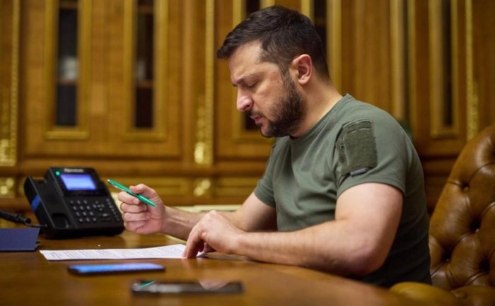 “Уруш дам олмайди” – Зеленский Ғарб сукунатини танқид қилди