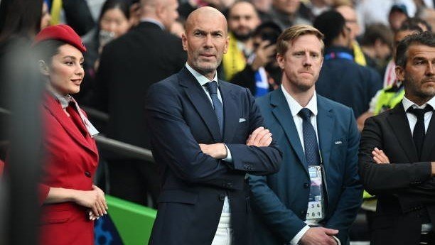 Tojikiston terma jamoasi Zidanga taklif bilan chiqdi