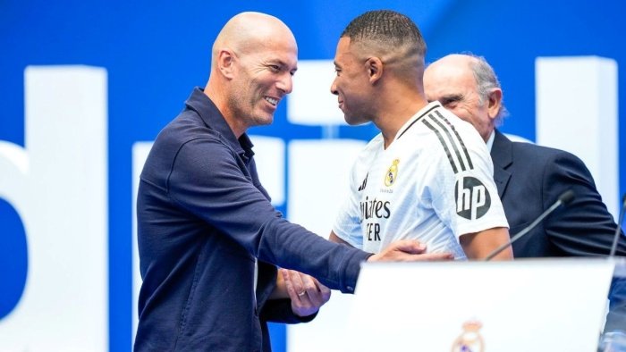 Зидан аниқ "Реал"га қайтмайди - сабаби маълум