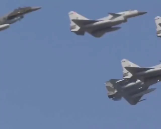 Fransuz qiruvchi samolyotlari Xitoy raketalari qarshisida ojiz qoldi