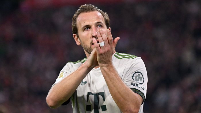 Keyn Ronaldu va Xolandning rekordini yangiladi