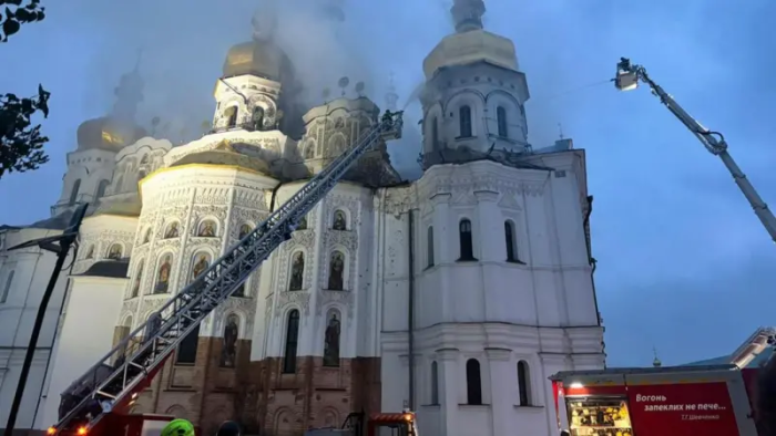 Rossiyaning Kiyevga yirik hujumi: halok bo‘lganlar bor, Kiyev-Pechersk Lavrasiga zarar yetdi