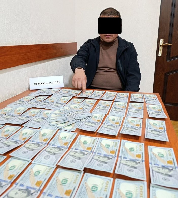 Jizzaxda “Hududgaz” xodimi 6 ming AQSh dollari olgan vaqtida ushlandi