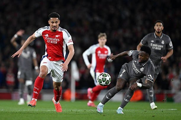 Saliba "Real" qiziqishlari fonida "Arsenal" muxlislariga yangilik aytdi