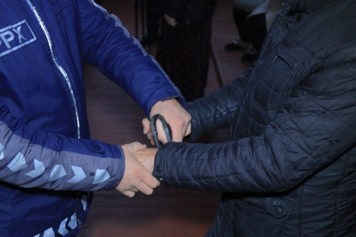 Andijonda 25 nafar aliment to‘lamay yurgan otalarning javobgarligi ko‘rib chiqildi