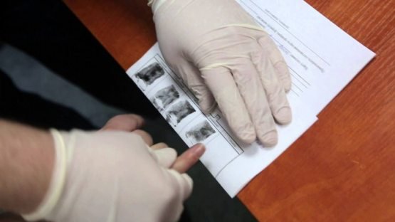 Barmoq izlari qotilni 21 yil o‘tib fosh qildi. Ammo...
