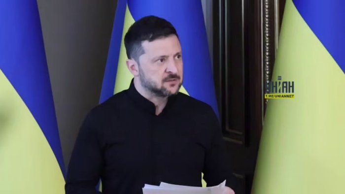 Путин билан музокара олиб боришга мендан бошқа ҳеч кимнинг ҳаққи йўқ. Бу менинг вазифам. Ўзимга ҳеч нарсани ман этмаганман - Зеленский