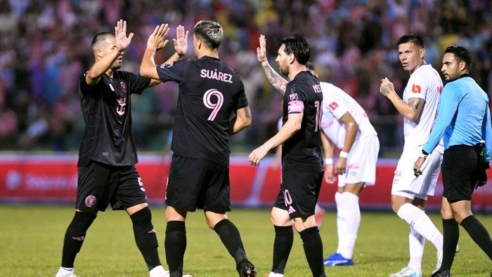 Messi va Suares MLSda yangi klub asos solishi mumkin