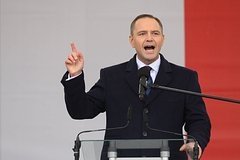 Польша президенти Украина манфаатларини Польша манфаатларидан устун қўйишдан бош тортди