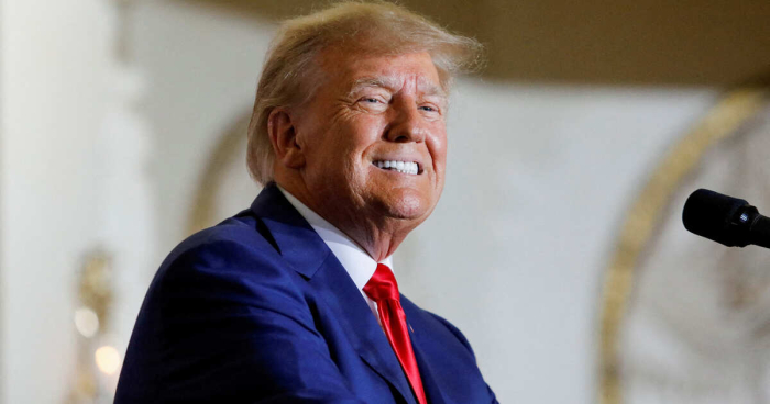 Трамп Байденнинг 2024 йилда қайта сайланиш режаларига ишонмайди