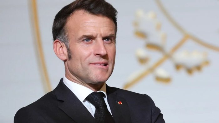 Макрон Франциядаги намойишлар ҳақида гапирган хорижлик раҳбарларга кескин жавоб берди