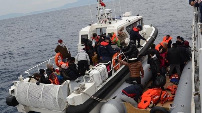 Туркиянинг Измир шаҳри соҳилларида 18 нафар муҳожир қутқариб олинди Туркиянинг Измир шаҳри соҳилларида 18 нафар муҳожир қутқариб олинди