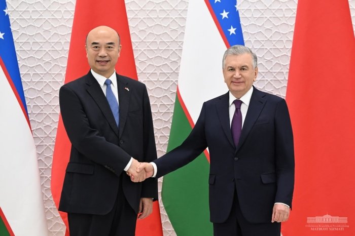 Mirziyoyev Xitoy delegasiyasini qabul qildi