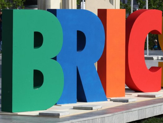 BRICS SWIFT аналогини яратади