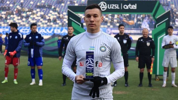 Игор Сергеев Эронда қанча маош олади?