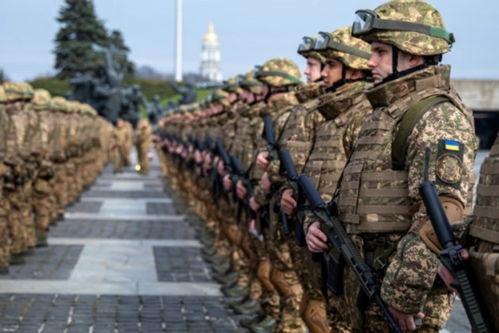 Россия Абу-Дабидаги музокаралар давомида Украина қуролли кучлари сонини қисқартиришни талаб қилмади