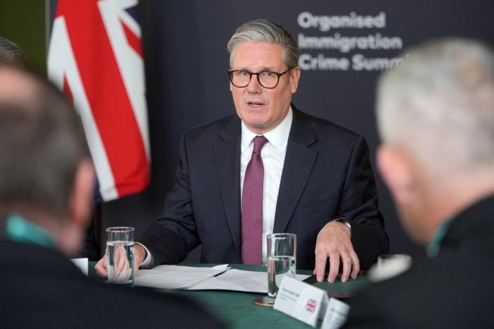 Britaniya hukumati immigrasiya siyosatini tubdan qayta ko‘rib chiqishni e’lon qildi