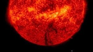 Қуёшда Х синфидаги кучли чақнаш содир бўлди