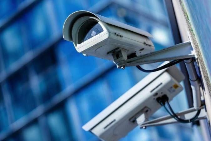 Катта бозорлар ва боғларнинг кириш жойига шахсни юзидан таниб оладиган видеокамералар ўрнатилади