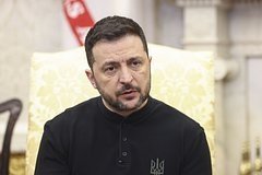 Зеленский Украинани вайрон қилишда айбланган