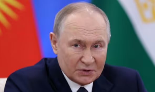 Путин учун фожиа: Сурияда Россиянинг асосий авиабазаси шармандали зарбага учради