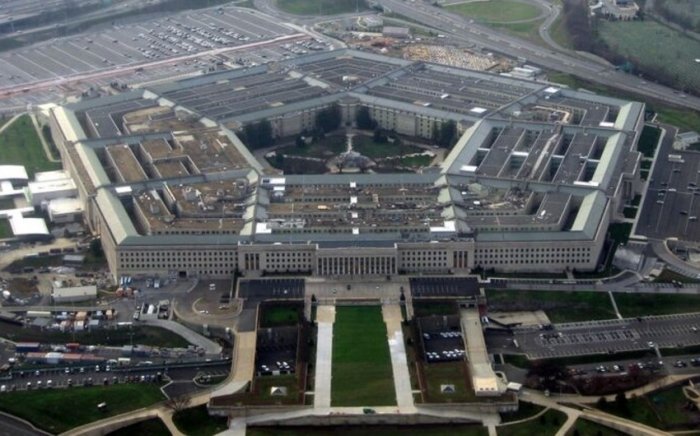 Pentagon xodimi maxfiy ma’lumotlarni xorijga jo‘natmoqchi bo‘lganida qo‘lga tushdi