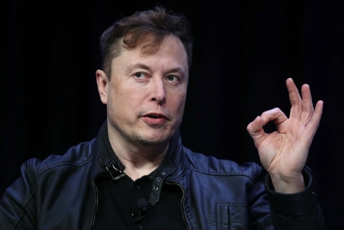 Илон Маск Tesla раҳбарлигидан истеъфога чиқиши ҳақида эълон қилди...