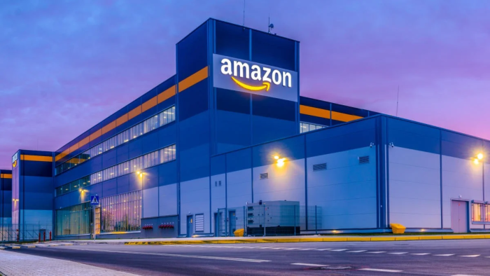 Amazon сунъий интеллект сабаб ишчи кучини қисқартирмоқчи