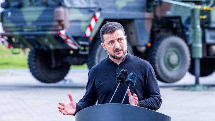 Zelenskiy Yaponiyadan 2024 yilda  4,5 milliard dollar kutmoqda