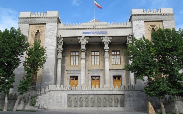 Eron TIV Trampning Tehron AQSh bilan muzokaralarga tayyorligi haqidagi bayonotlarini rad etdi