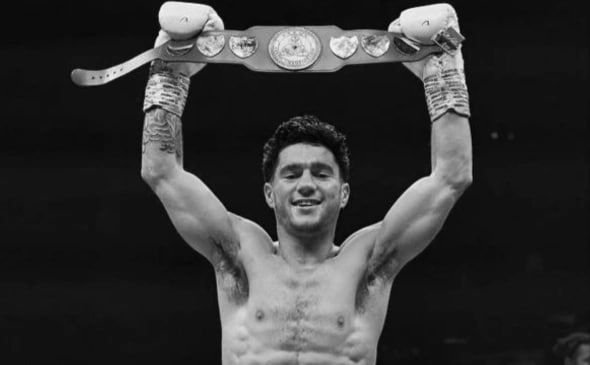 Irlandiyalik bokschi chempionlik jangida mag‘lub bo‘lganidan bir hafta o‘tib vafot etdi