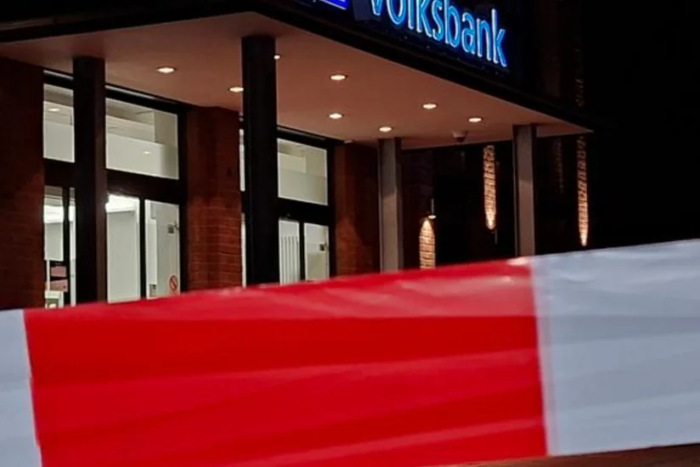 Германияда икки ой ичида бешинчи марта банкда ўғирлик содир бўлди