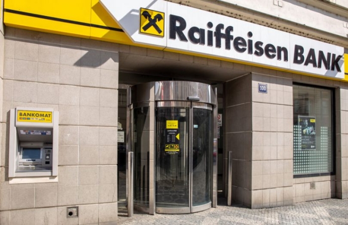 Raiffeisenbank банкоматларда доллар ва евро қабул қилишни тўхтатди