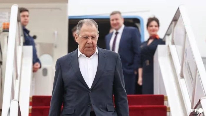 Lavrov va boshqa yetakchilar Xitoyga keldi. Bu nimadan darak?