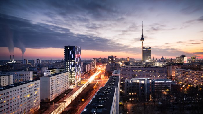 Берлин электр тармоғини тўлиқ тиклаш бир неча ой давом этади